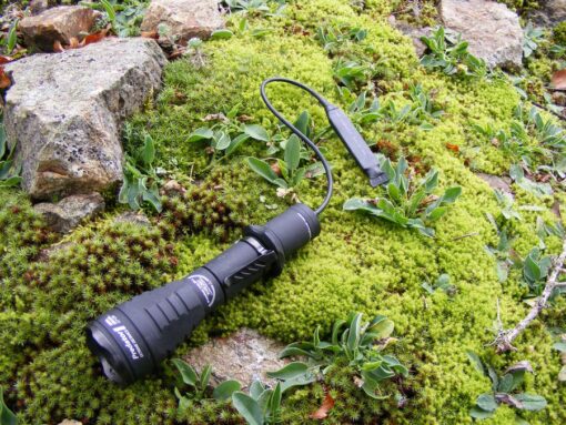 Đèn pin Armytex Predator V3 XP-L - Ảnh 10