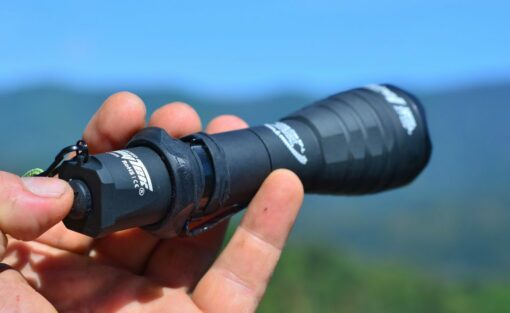 Đèn pin Armytex Viking V3 XP-L - Ảnh 4